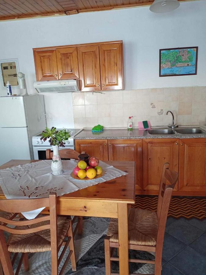 Giota & Antonia Apartments Короні Екстер'єр фото